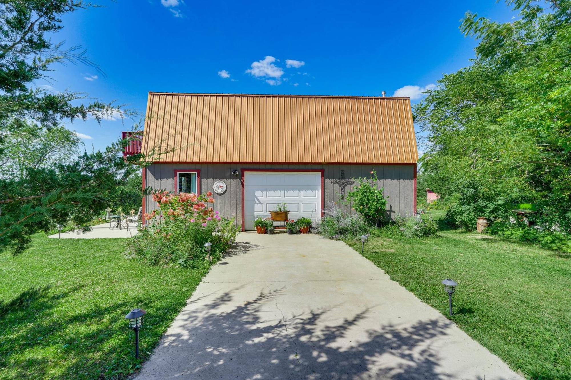 Cabin Near Cokato Lake With Outdoor Oasis And Views! 외부 사진